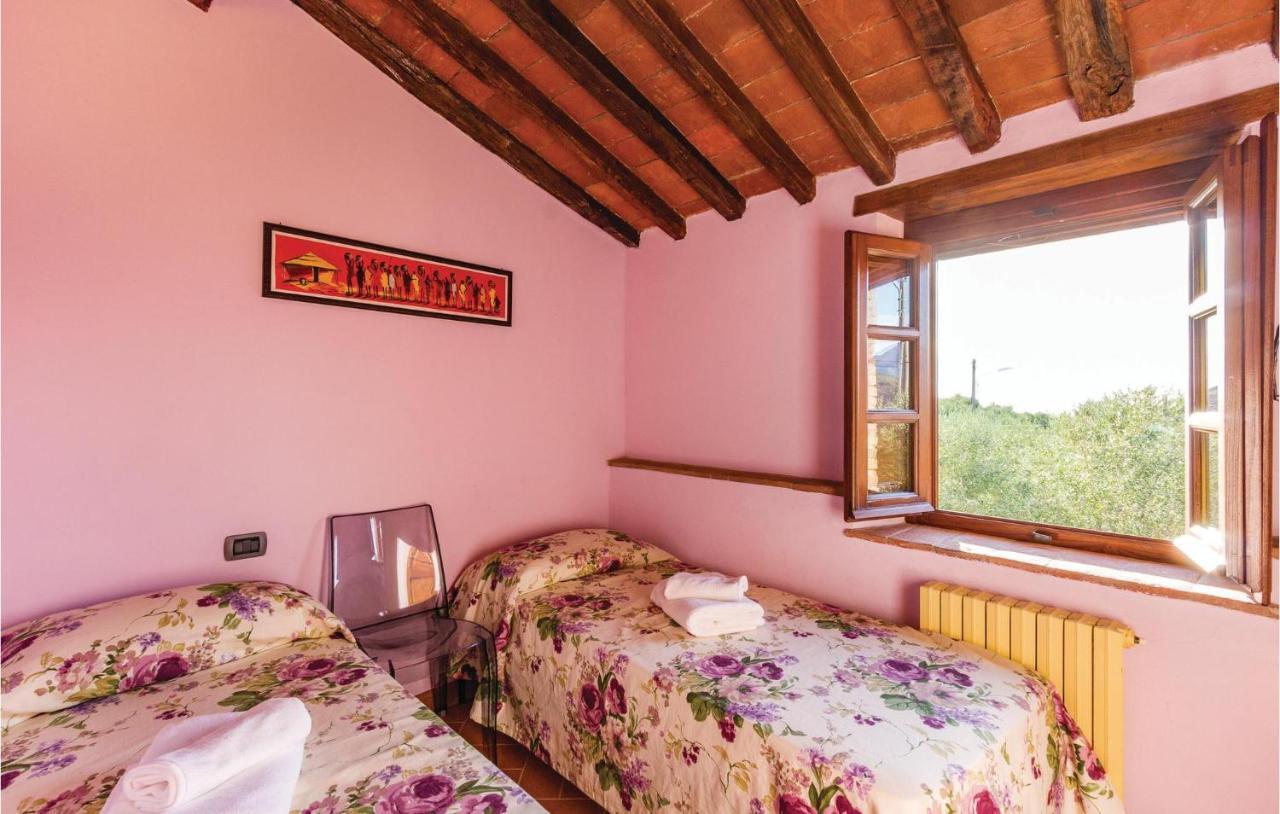 Beautiful Home In Pieve A Elici -Lu- With Kitchen Massarosa Exteriér fotografie